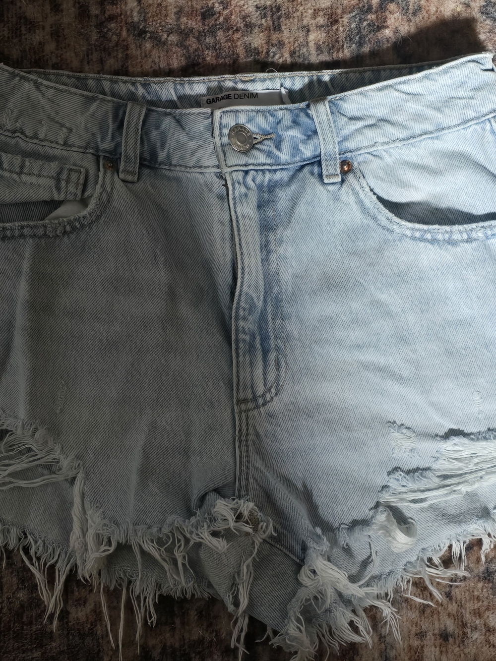 Garage Distressed Light Wash Denim Frayed Shorts Size 3